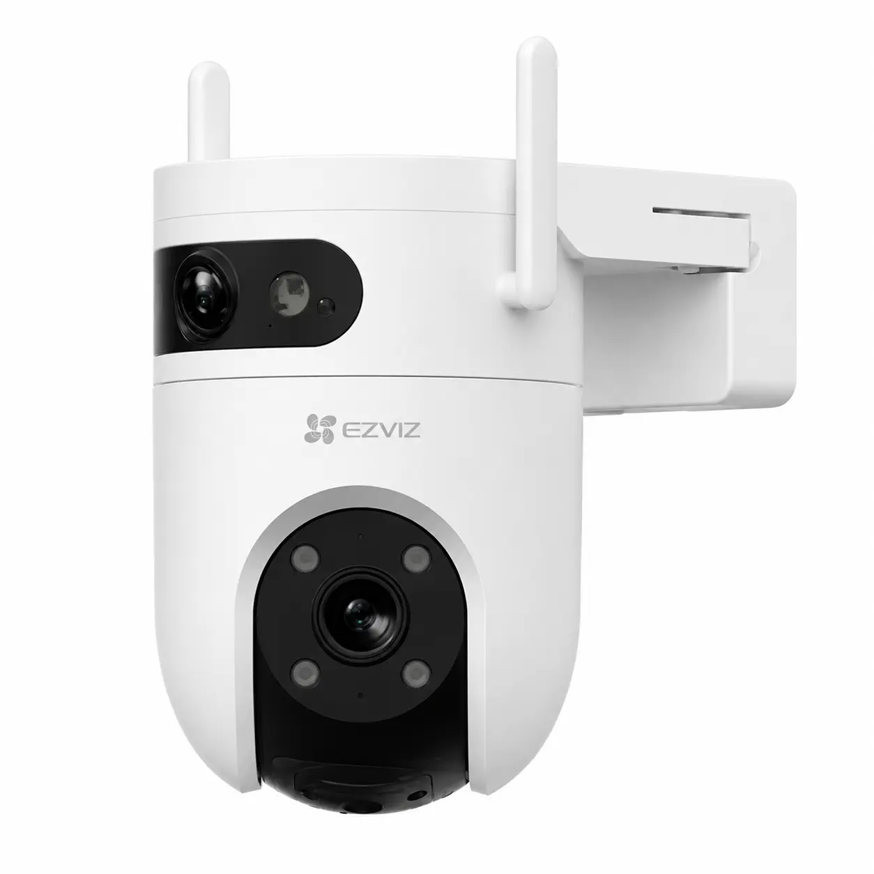 لقطة مقرّبة توضح عدستي كاميرا EZVIZ CB3 365